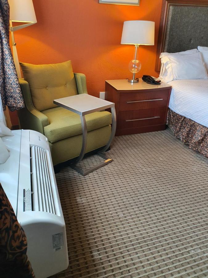 San Francisco 4* León
