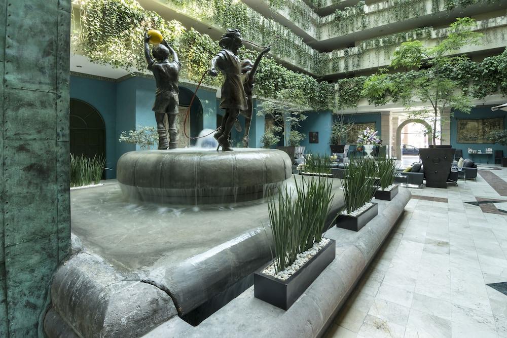 San Francisco 4* León